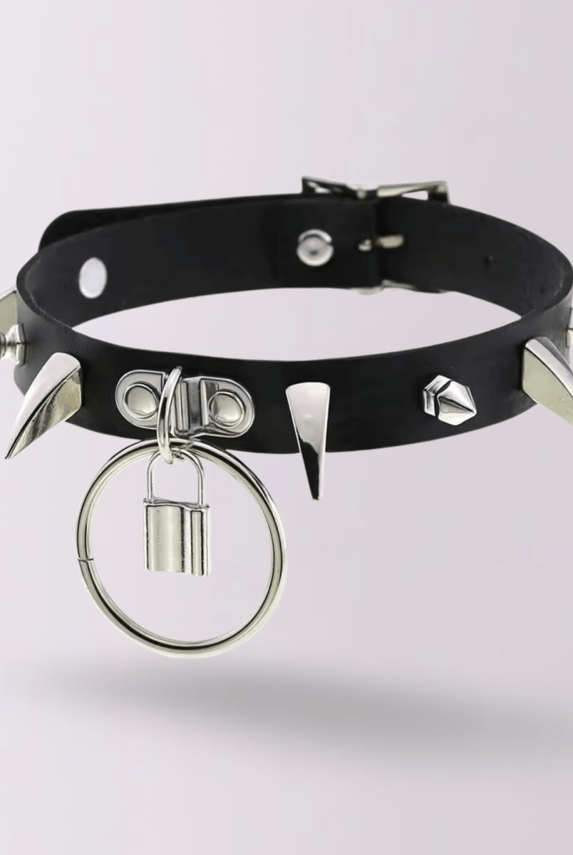 Noir Spike Choker - The Cursed Closet