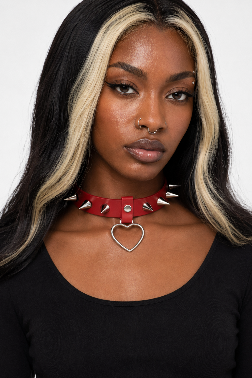 Furious Heart Choker in Black red