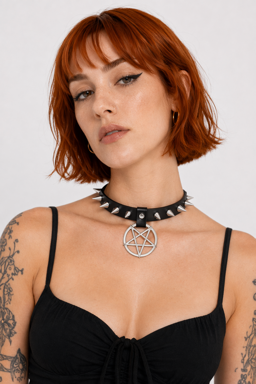 Gothic Rivet Choker Pendant Default
