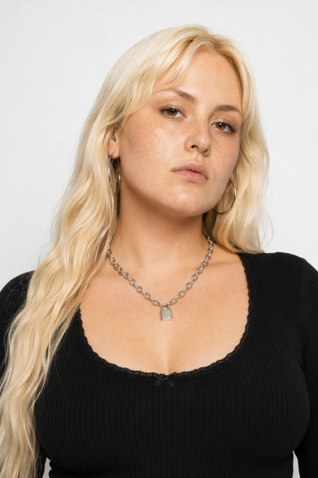 Ecstatic' Padlock Choker Chain Necklace Siver