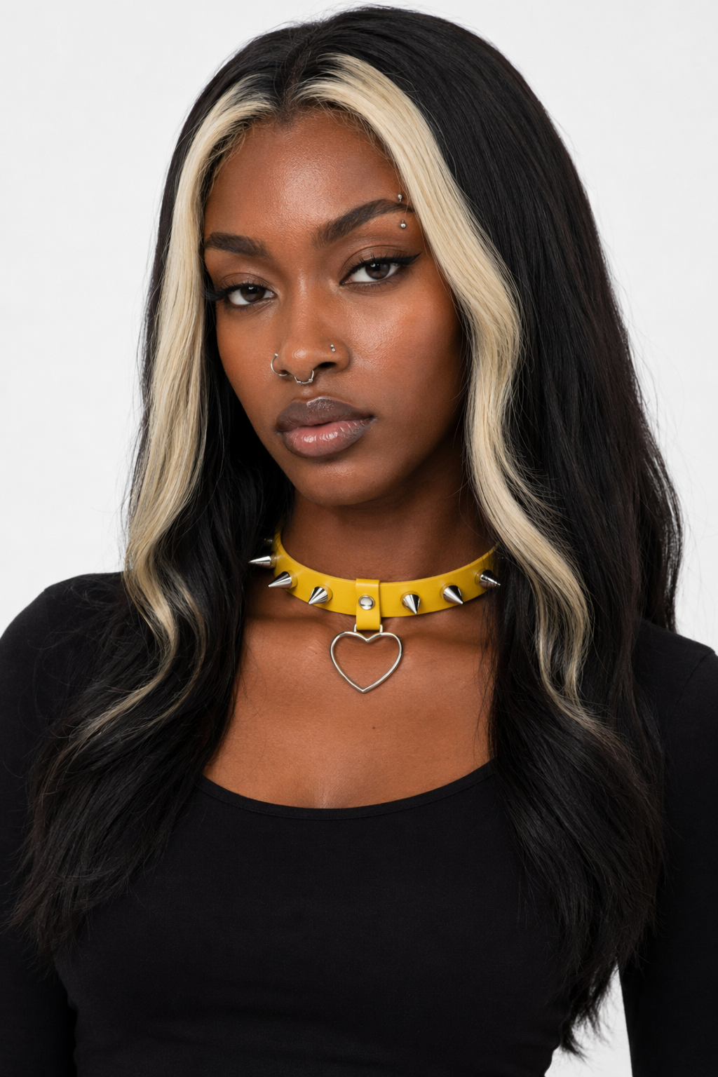 Furious Heart Choker in Black yellow