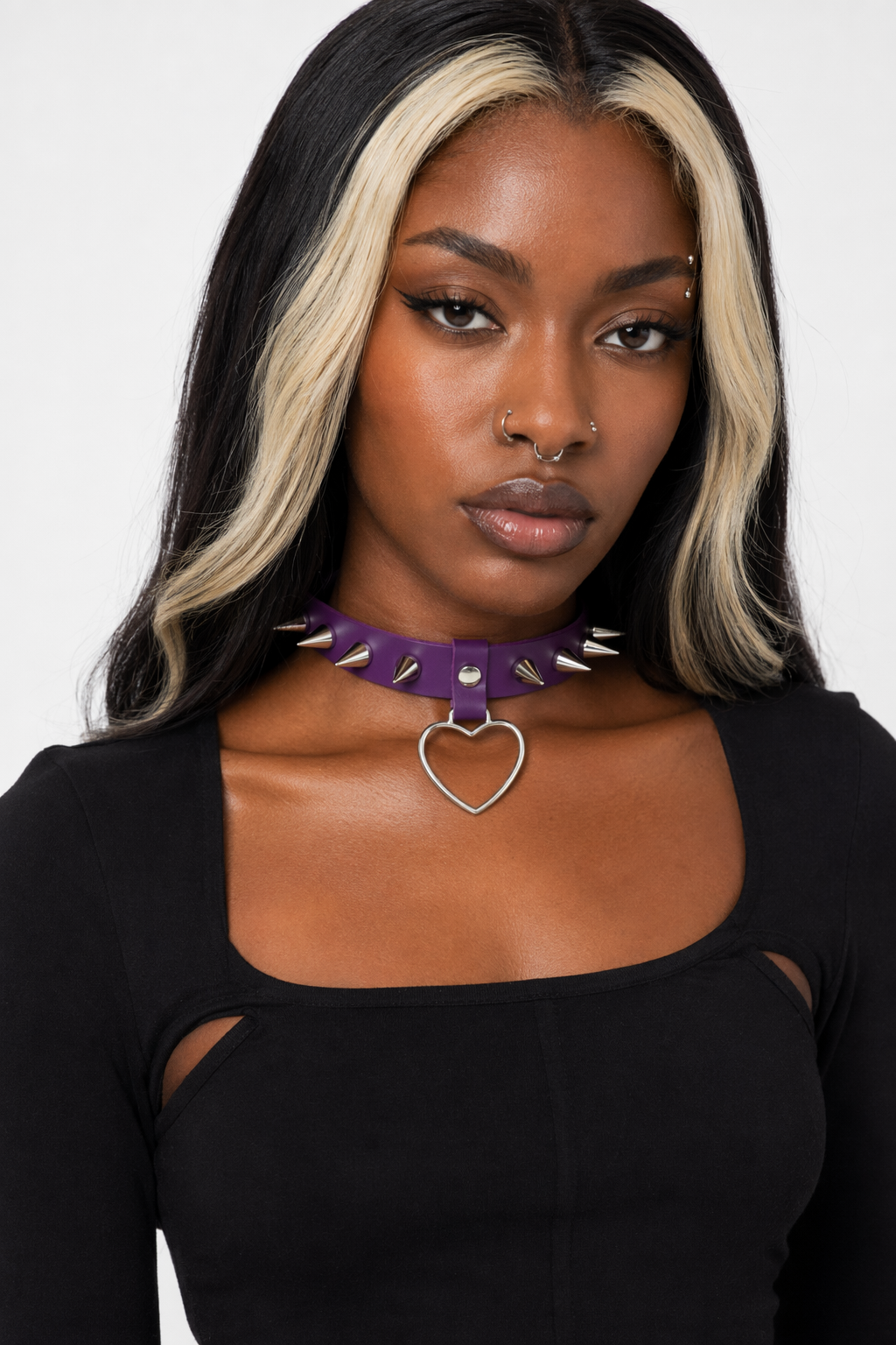 Furious Heart Choker in Black purple