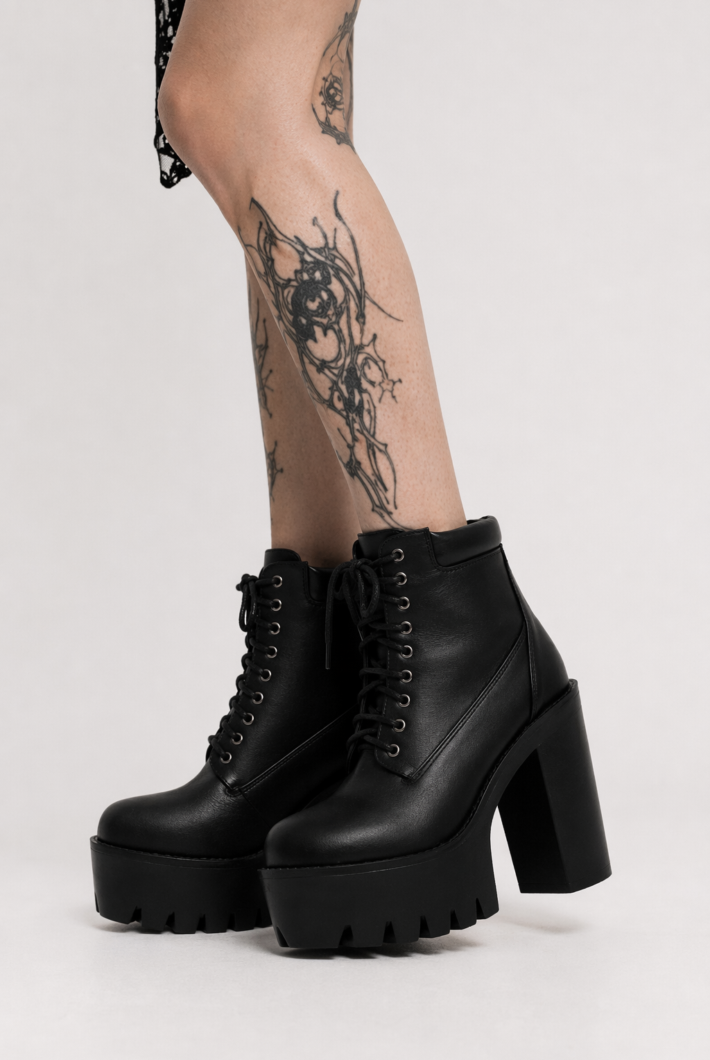 Casual Leather Mind Boots' black