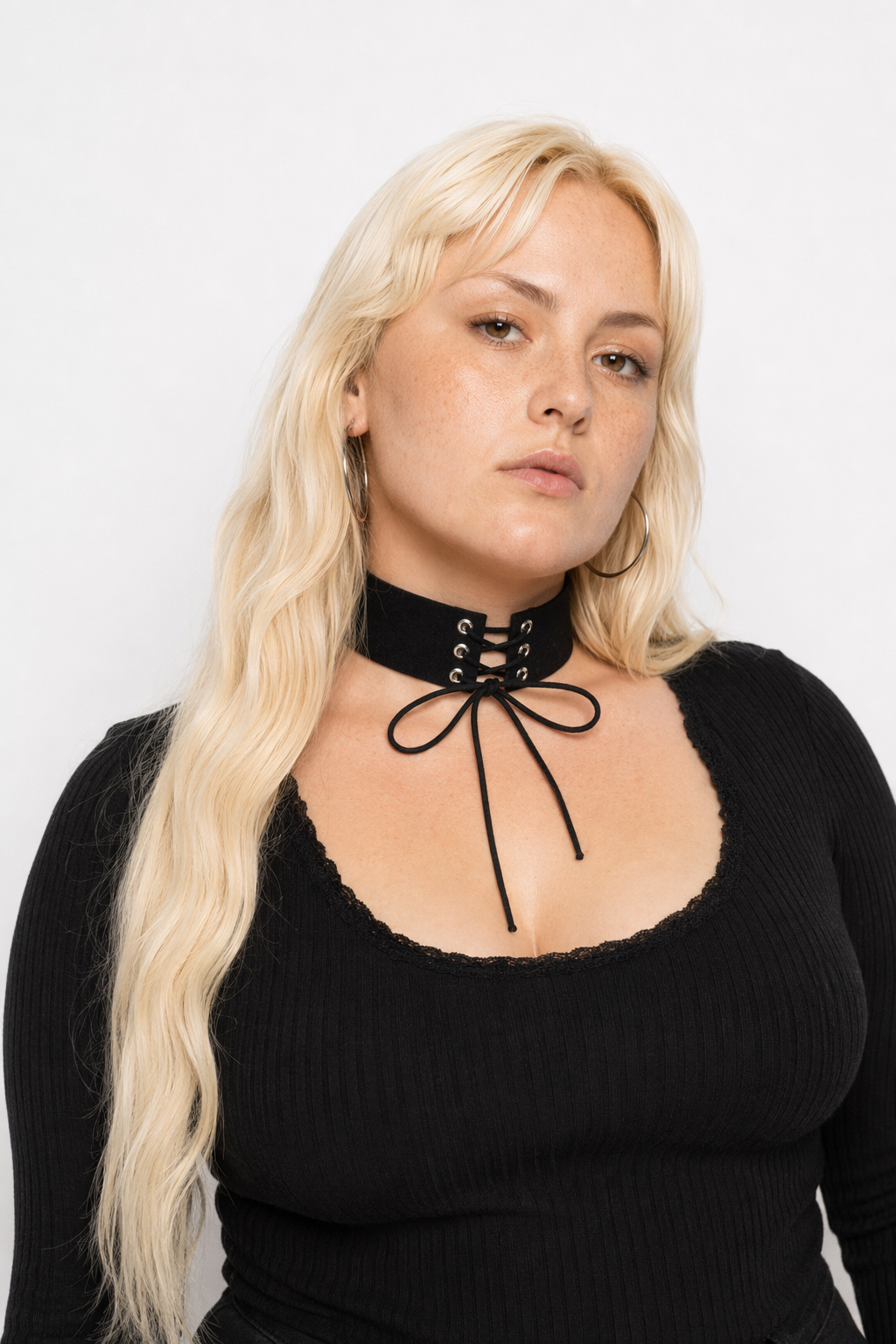 Gothic Lace-Up Choker Necklace Black
