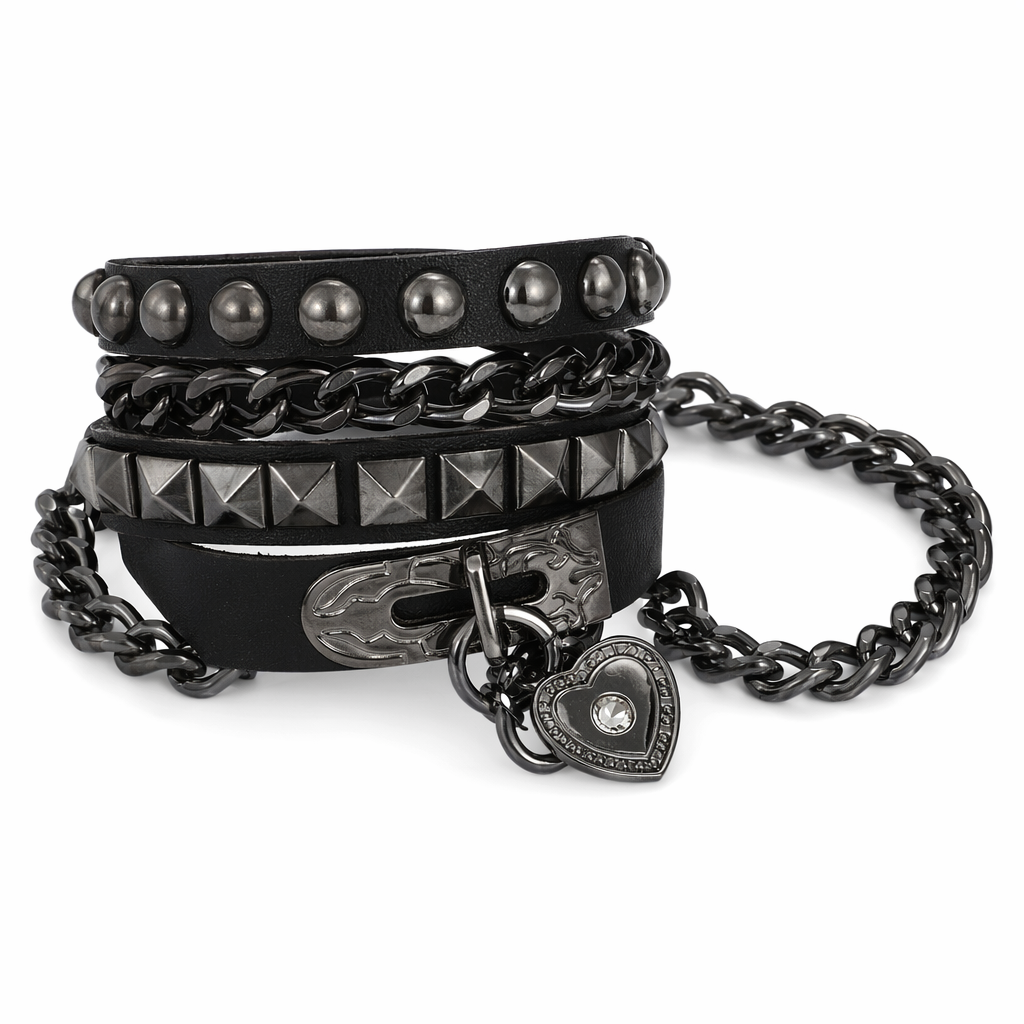 "Silver Heart Goth Chain Bracelet" BR035A black