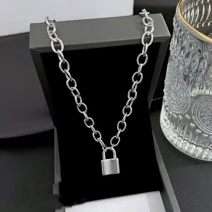 Ecstatic' Padlock Choker Chain Necklace - The Cursed Closet
