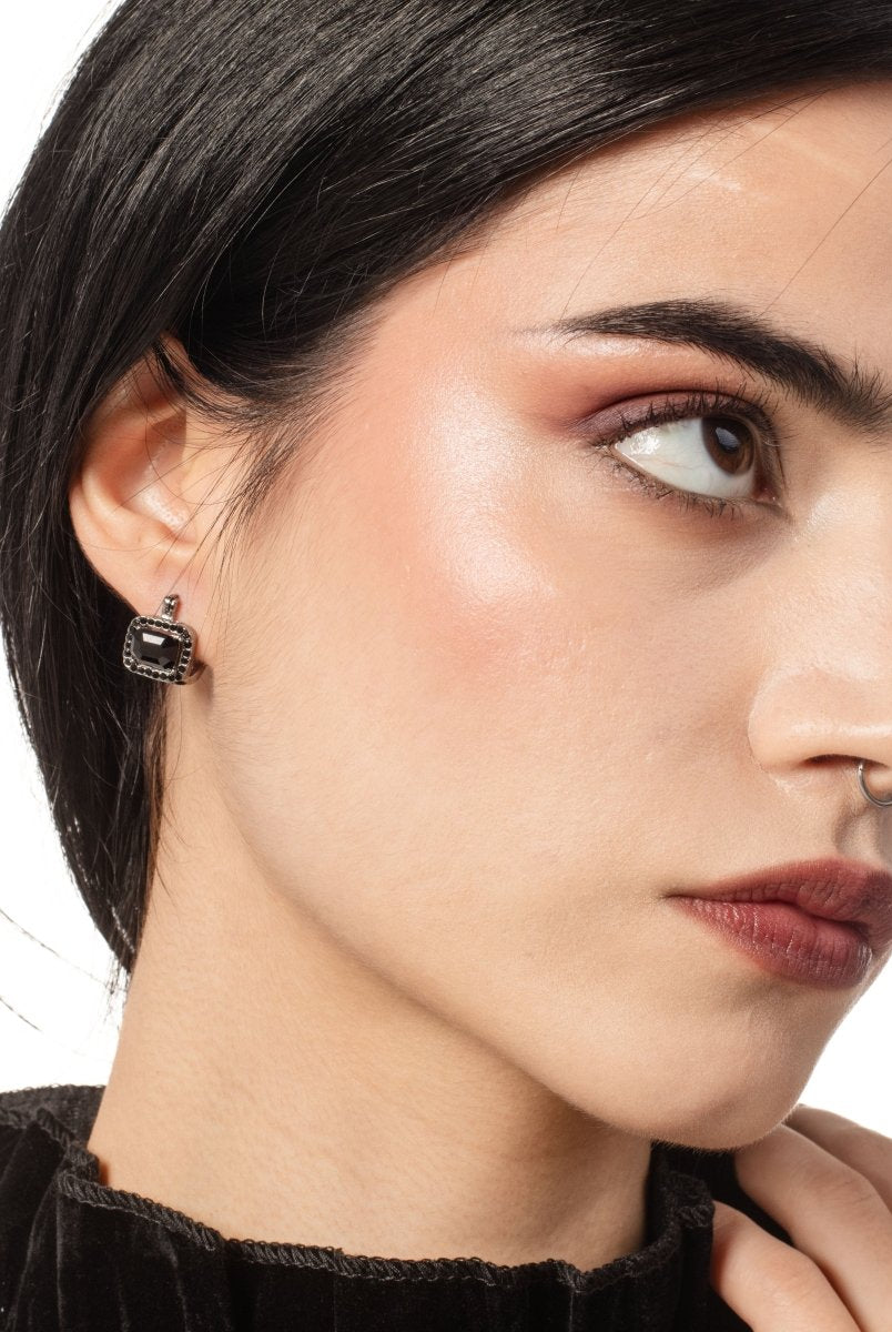 Voidlight Drops - The Cursed Closet