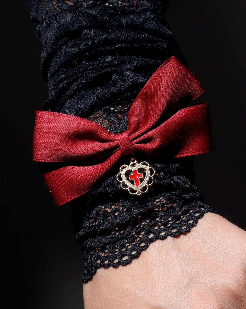 Raven's Ribbon Bracelet - The Cursed Closet
