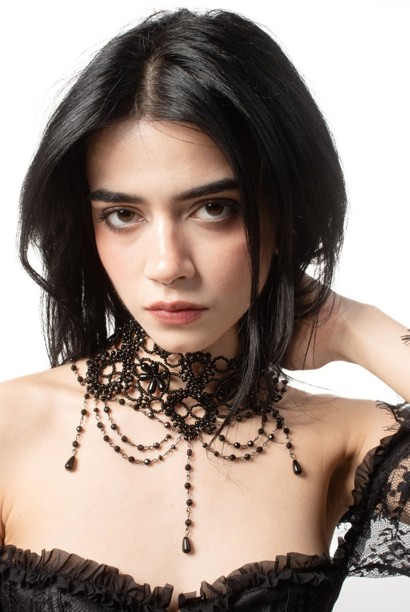 Queen of Thorns Necklace - The Cursed Closet