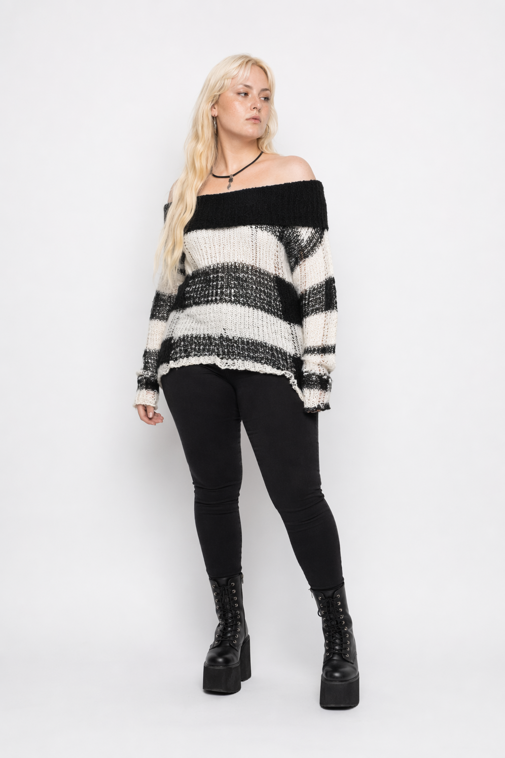 Falter' Grunge Sweater - Black/White Default Title