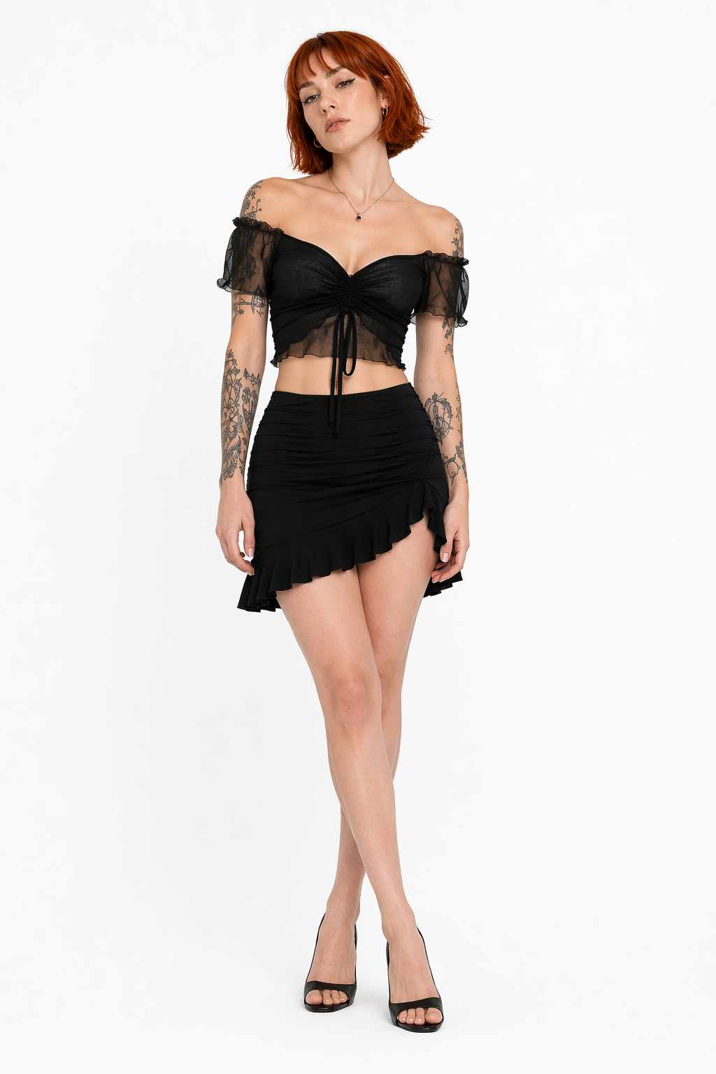 Black Lies' Pull Over Crop black