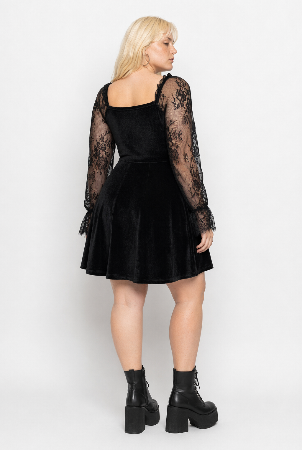 "Velvet Grunge Long Sleeve Dress" black