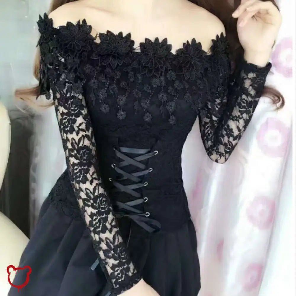 Black Lace Blouse - Elegant' - The Cursed Closet