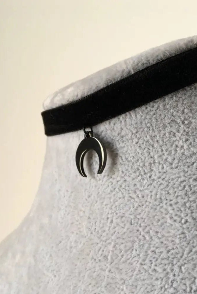"Black Moon Choker" - The Cursed Closet