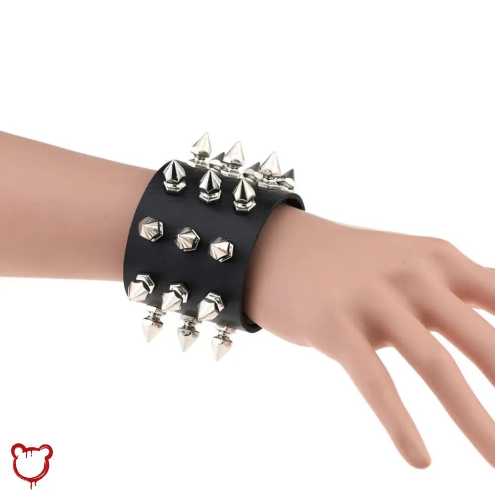 Cobra's Spike Black Bracelet - The Cursed Closet