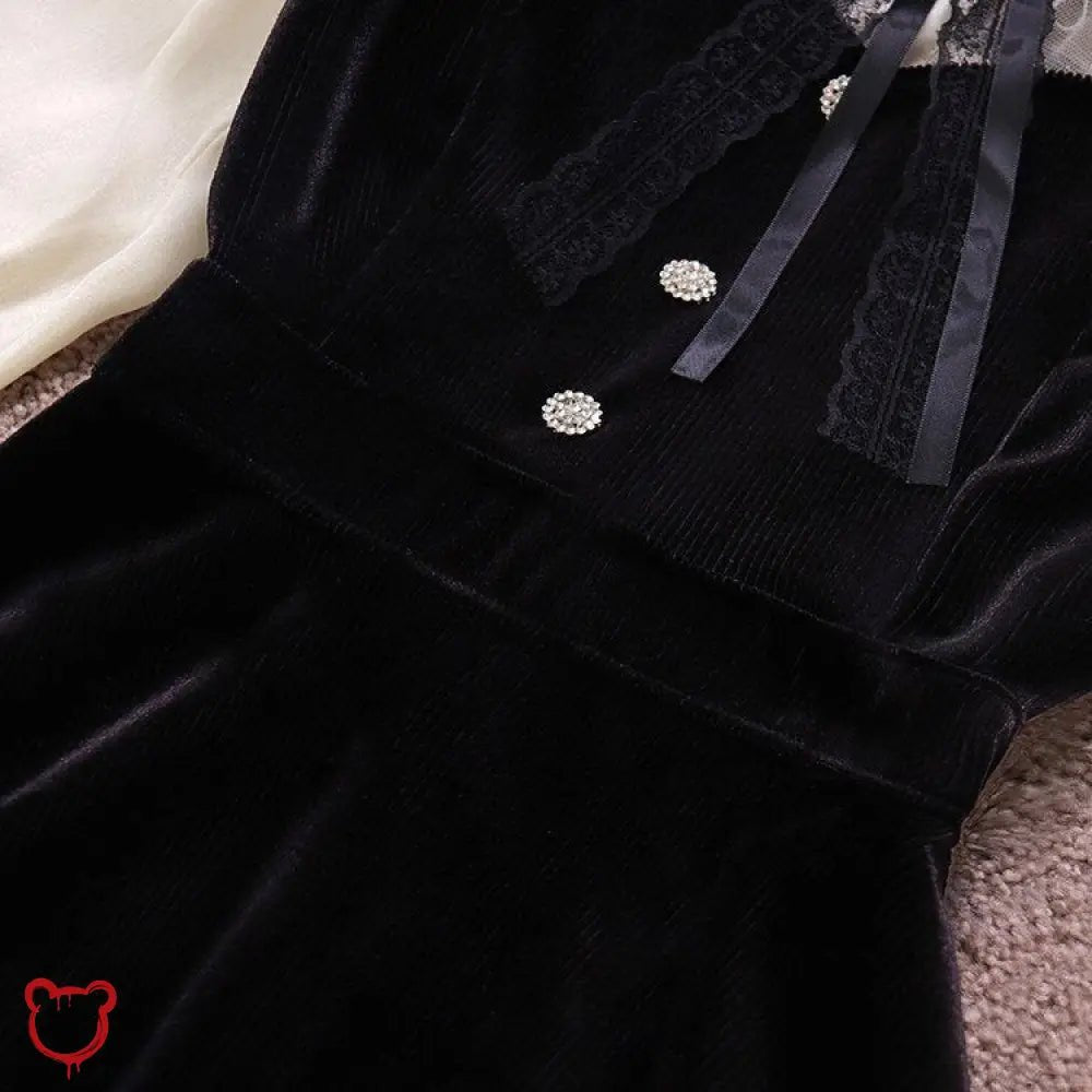 Dahlia Gothic Shirt Dress - The Cursed Closet