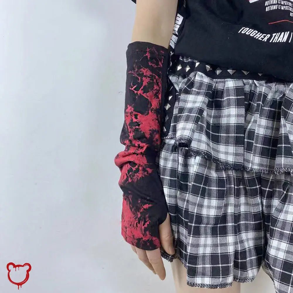 Dyed Gloves - The Cursed Closet