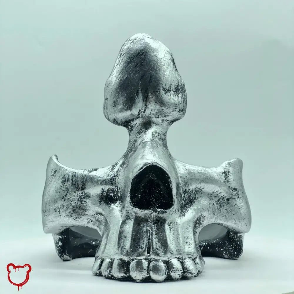 Gothic Skull Statue Glass - The Cursed Closet