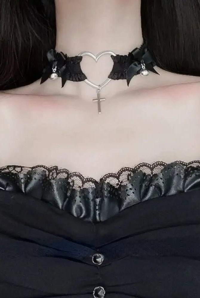 "Heart Lace Leg Garter - Black" - The Cursed Closet