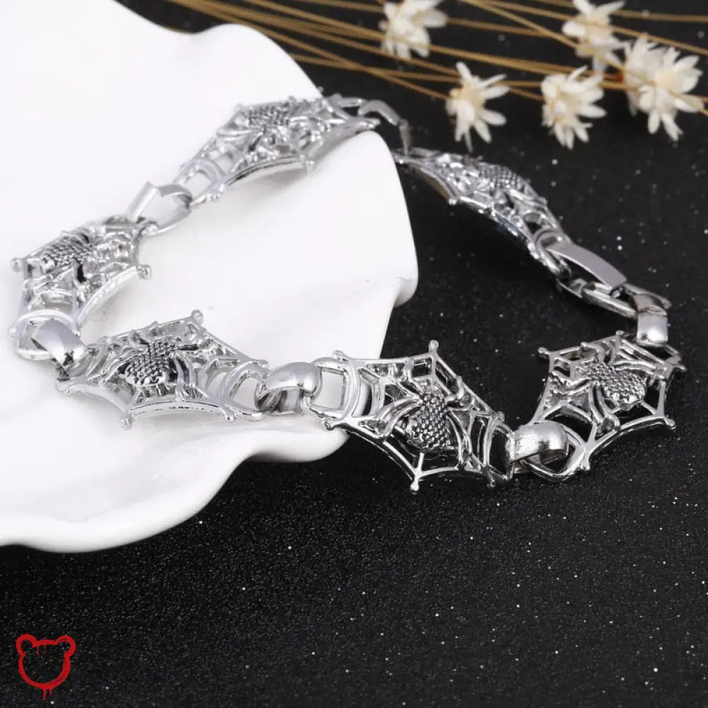 Kin' Spider Bracelet - The Cursed Closet