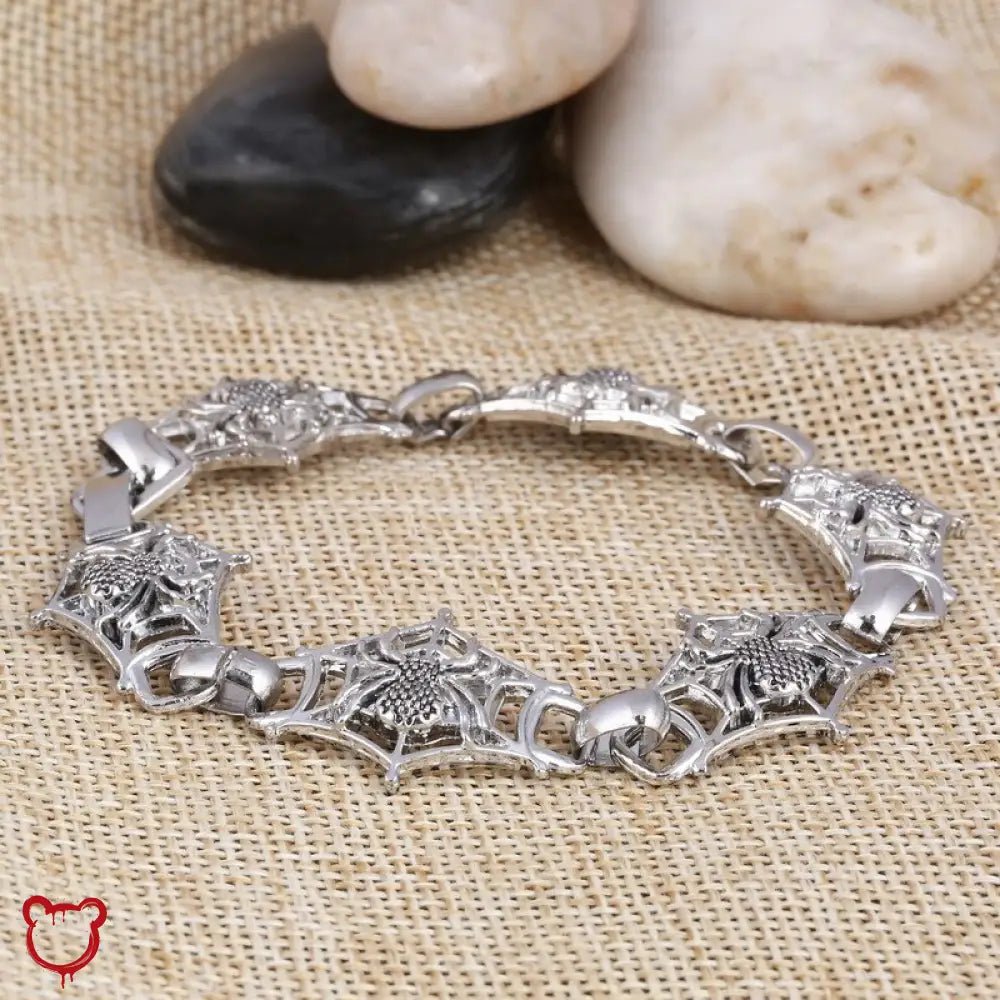 Kin' Spider Bracelet - The Cursed Closet