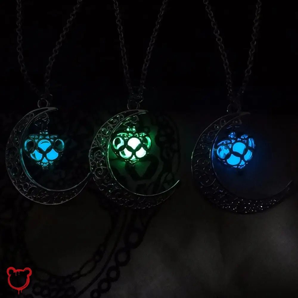 Luna's Glow Necklace - The Cursed Closet