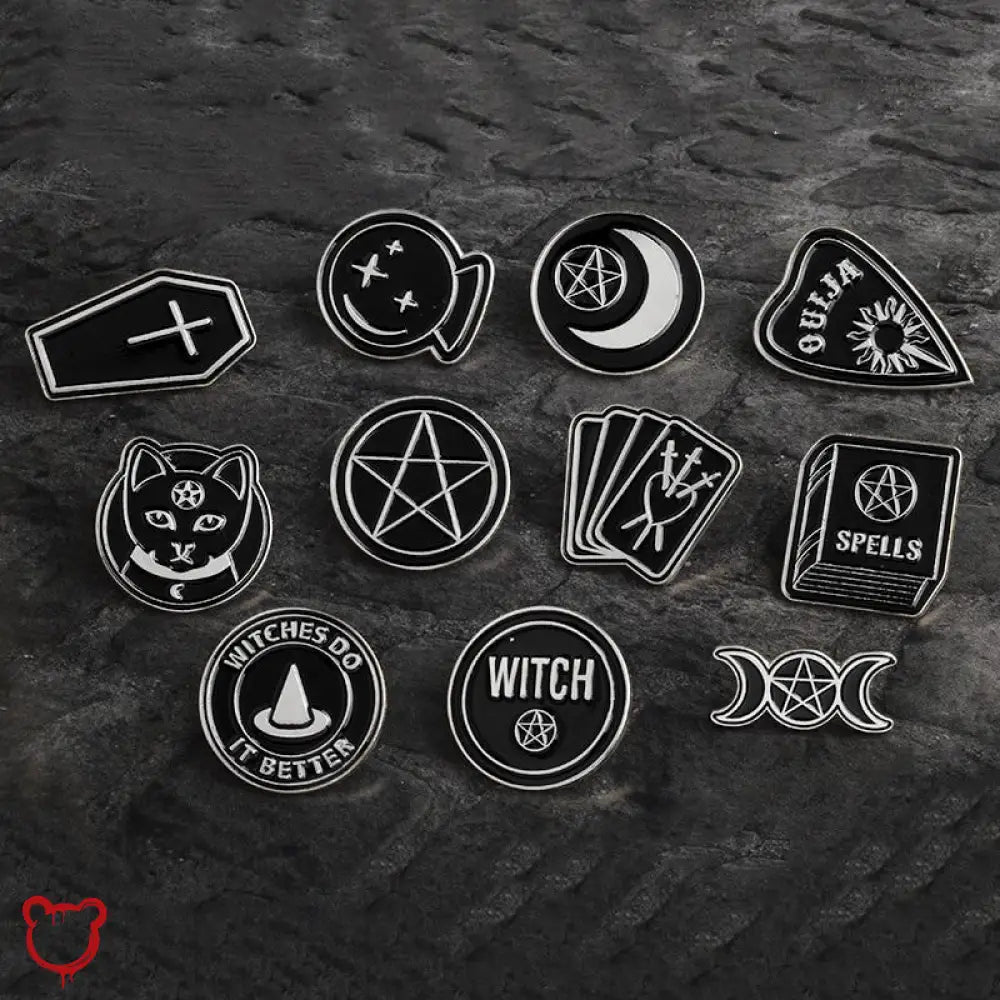 Rituals Black Magic Pins: powerful enchantment - The Cursed Closet