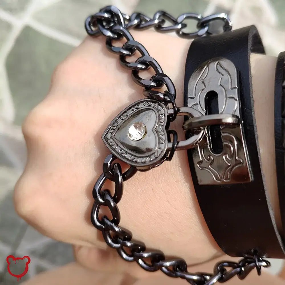 "Silver Heart Goth Chain Bracelet" - The Cursed Closet