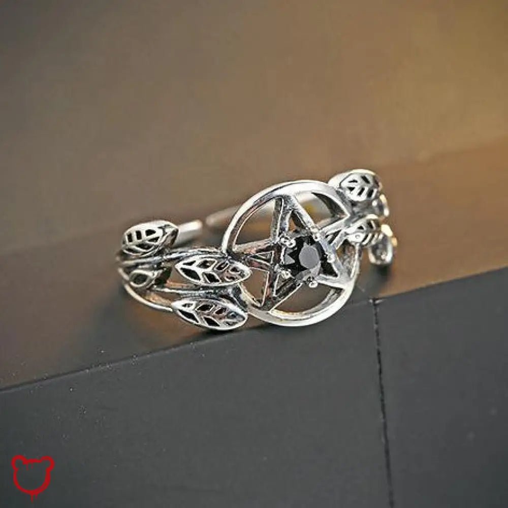 Silver Pentagram Stone Ring - Black/Clear - The Cursed Closet