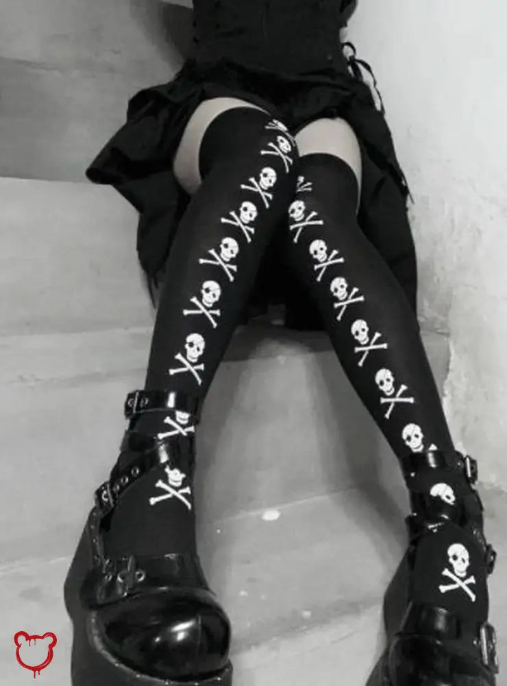 Skull & Crossbones Legwear - The Cursed Closet