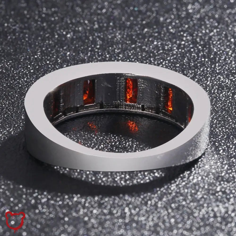 Skully' Skull Ring - The Cursed Closet