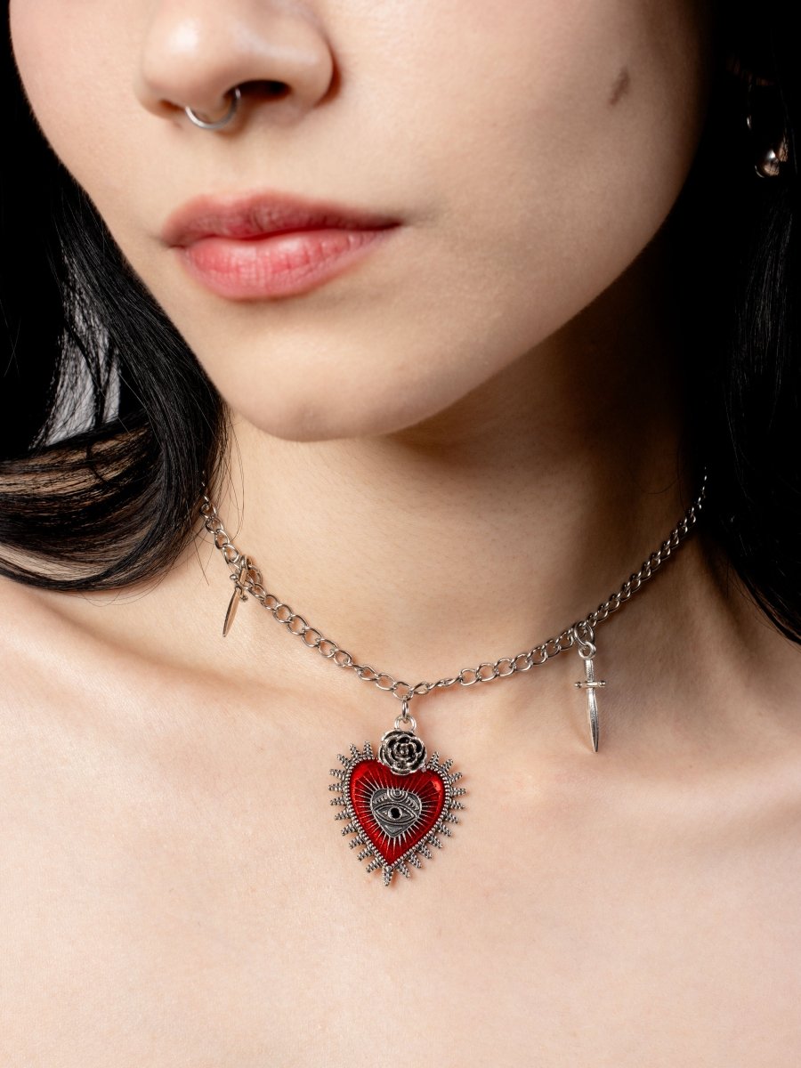 Heart of Thorns Necklace - The Cursed Closet