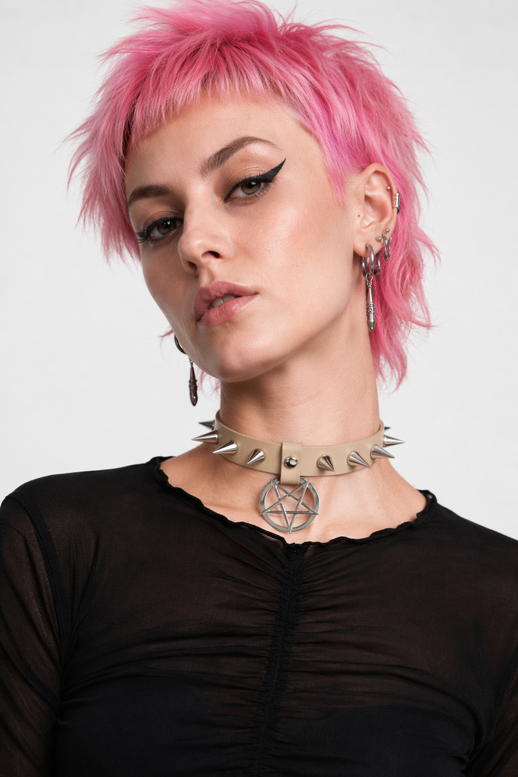 Alt Gothic Spike Choker - Darkest Depths begie