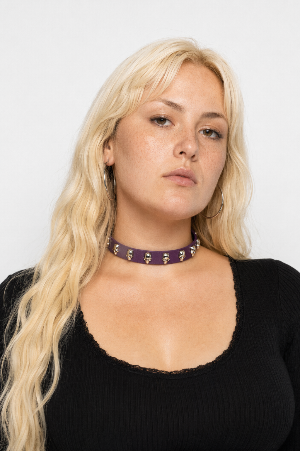 Black Stud Choker: Ultimate Design' Purple