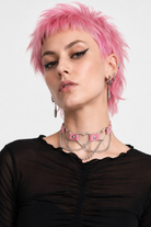 Faux Leather Heart Chain Choker' pink