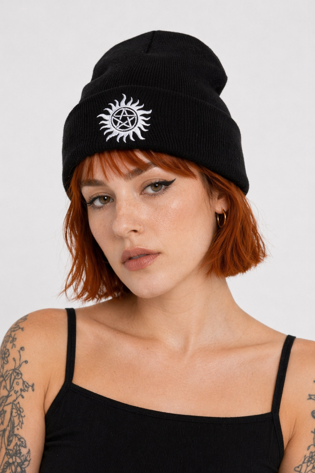 Black/Red Flame Pentagram Beanie Black