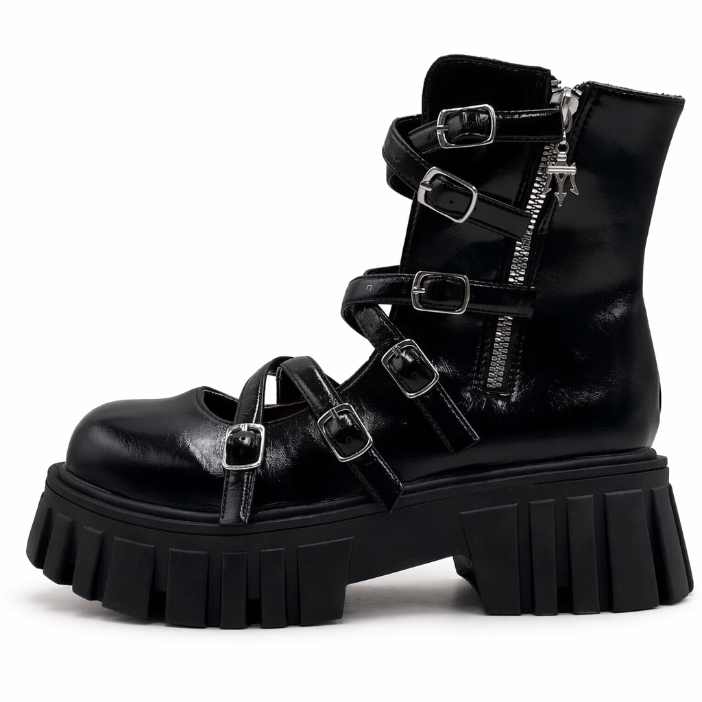 Gothic Platform Boots black