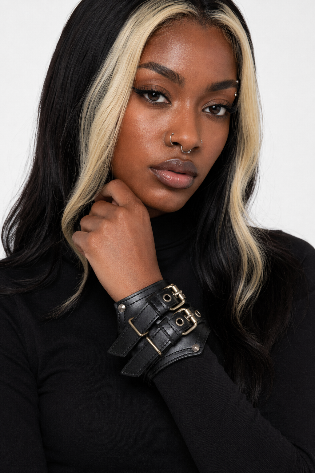 Metallic Leather Bracelets 16