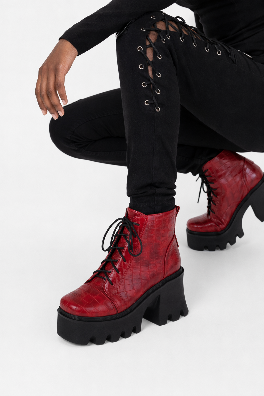 Gothic Lace-Up Leather Boots red