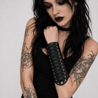Lace Up Gothic Armband Default