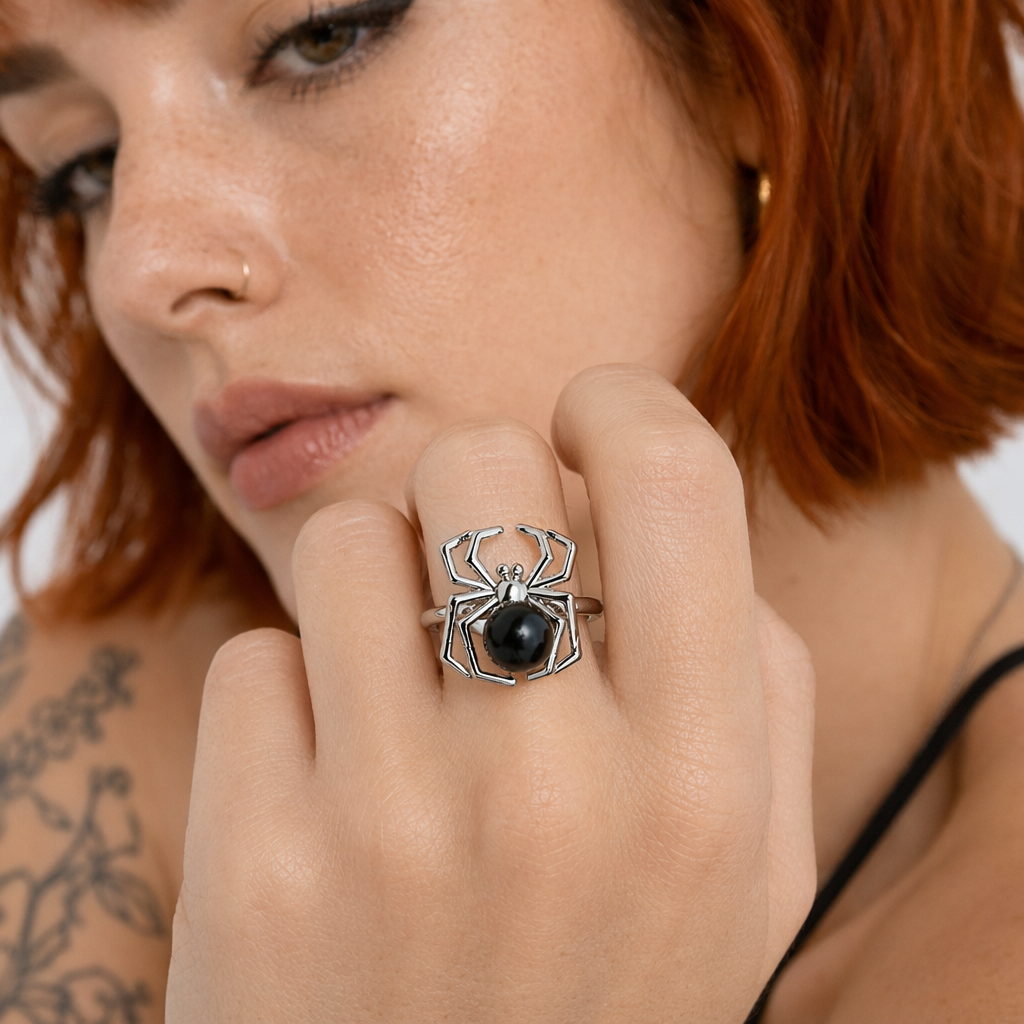 Spider CZ Ring 8