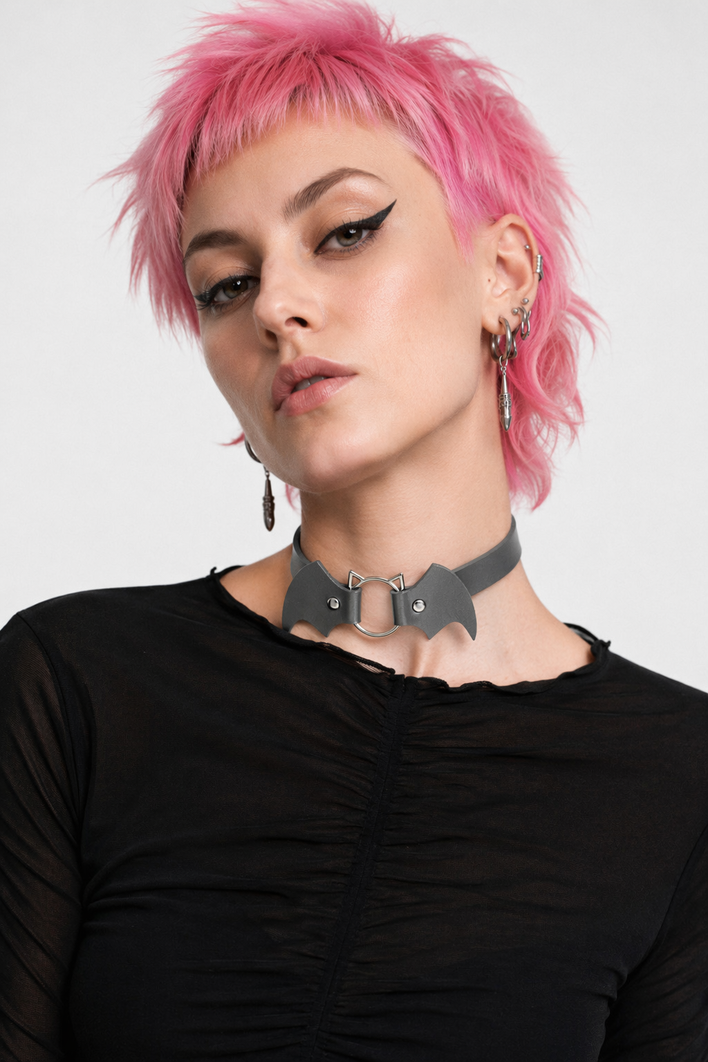Bat Choker grey