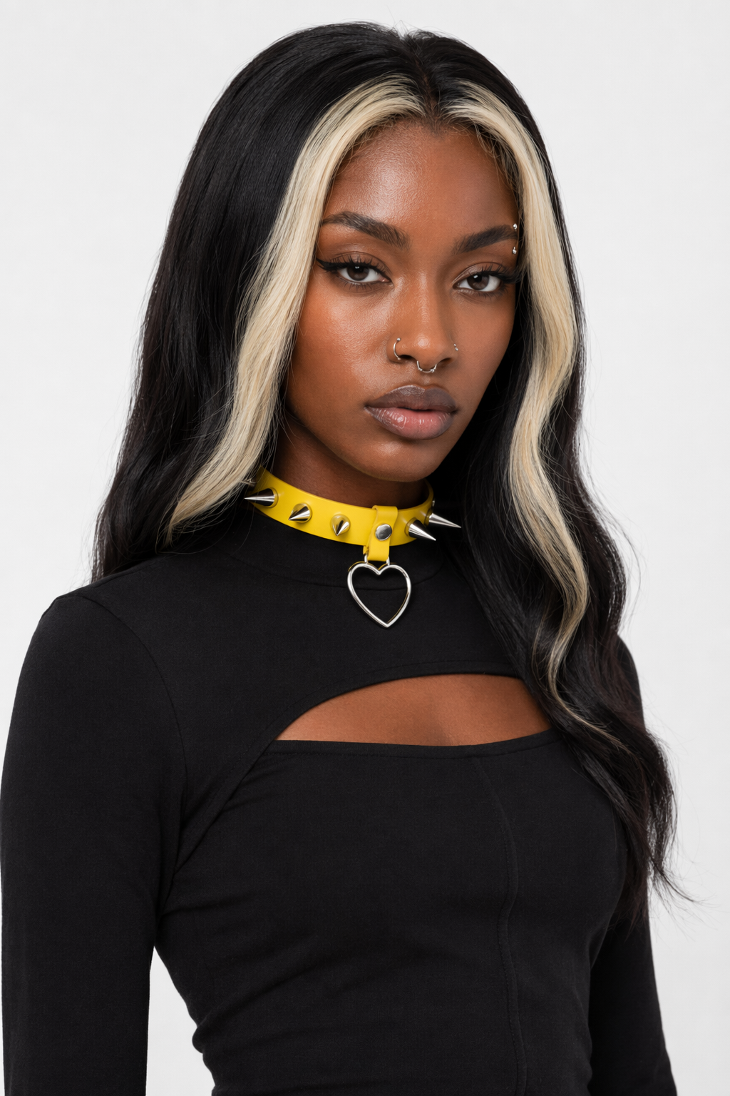 Furious Heart Choker in Black yellow