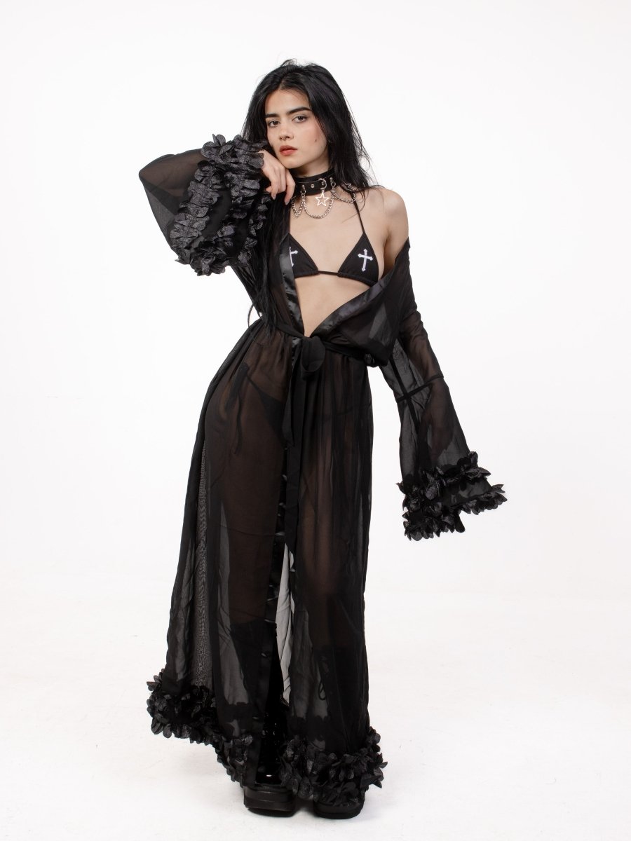 The Mourning Gown - The Cursed Closet