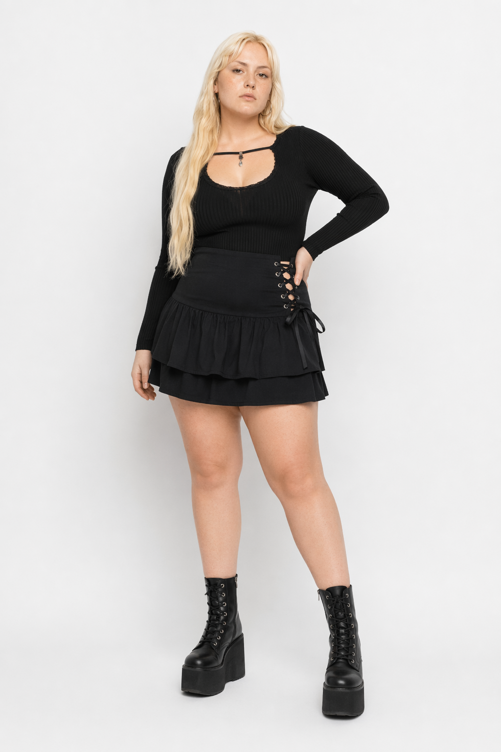 Black Lace Pleated Skirt' Black