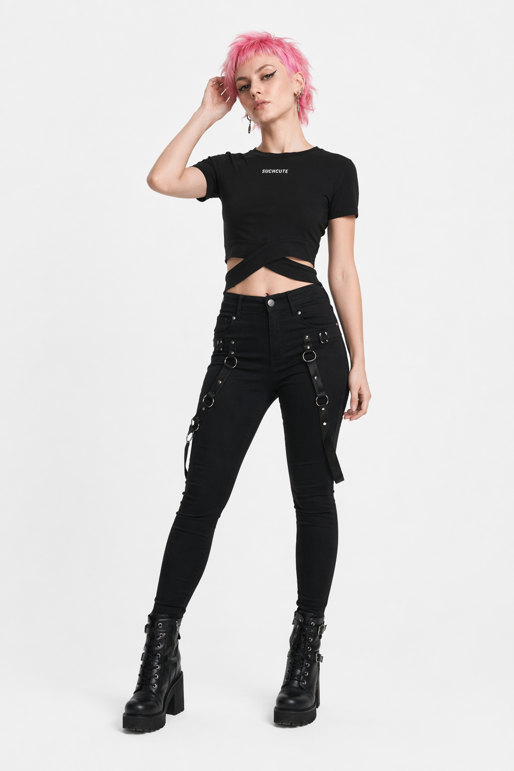 Anthem Gothic Crop Tee black