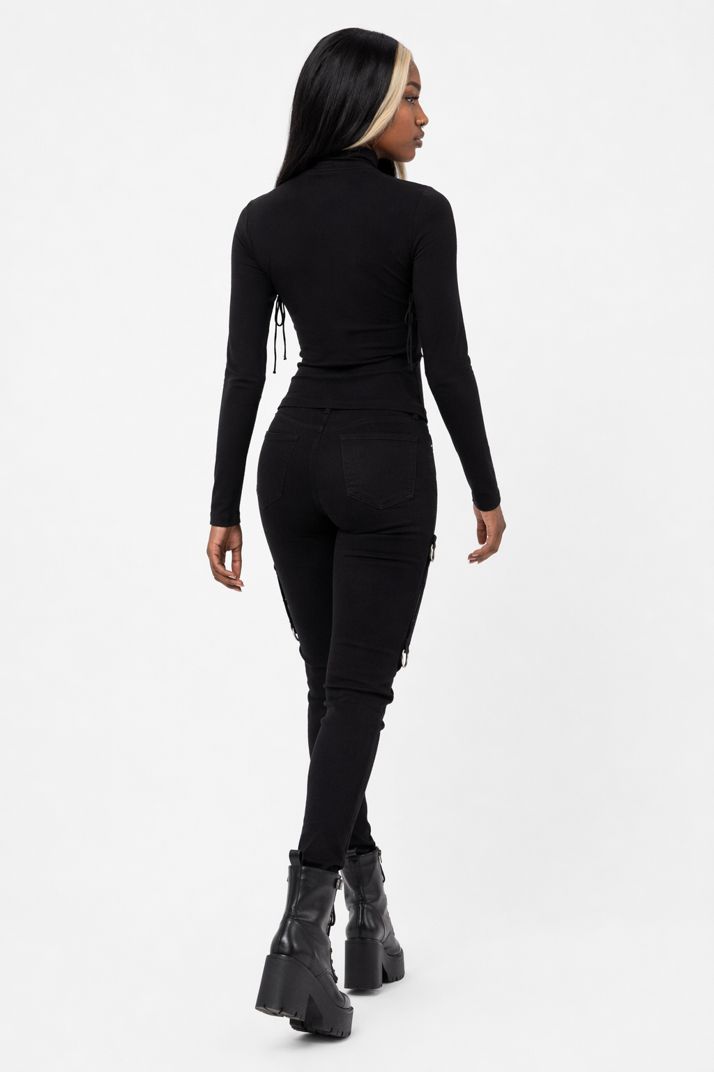 Gothic Lace-Up Sleeveless Sweater Black