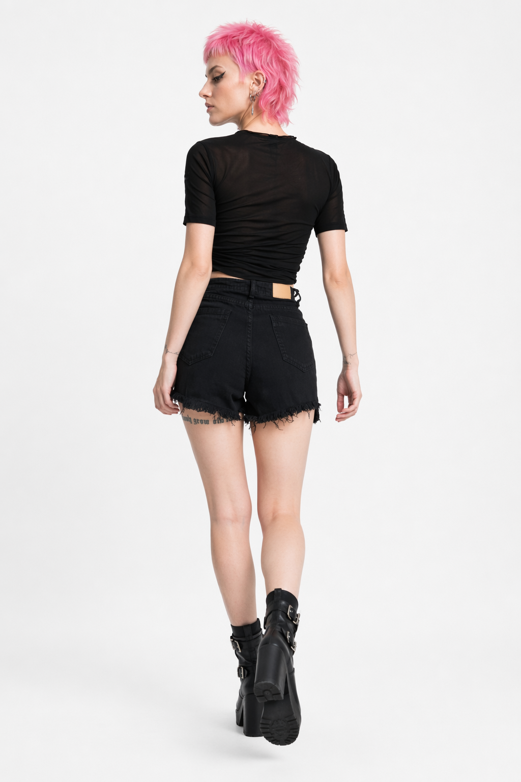 Black Chain Torn Shorts' Black