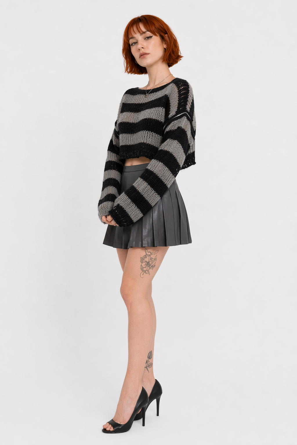 Black Grey Grunge Stripe Sweater S