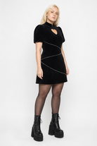 Hollow Heart' Velvet LBD black
